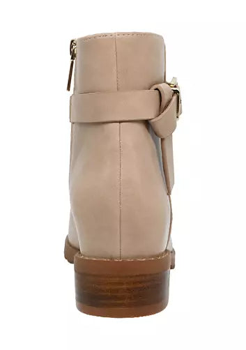 Levi Boots, Lt. Neutral